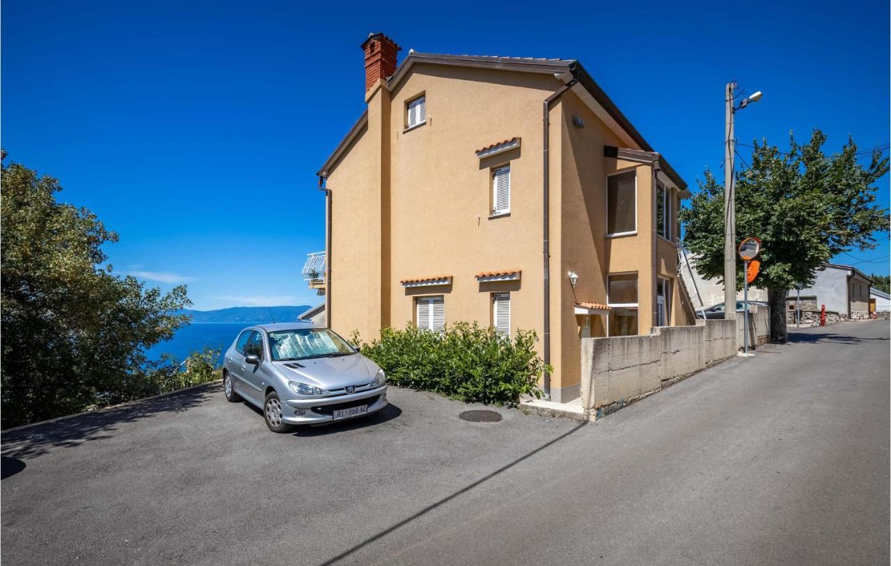 Amazing Apartment In Kostrena With 1 Bedrooms And Wifi Eksteriør billede