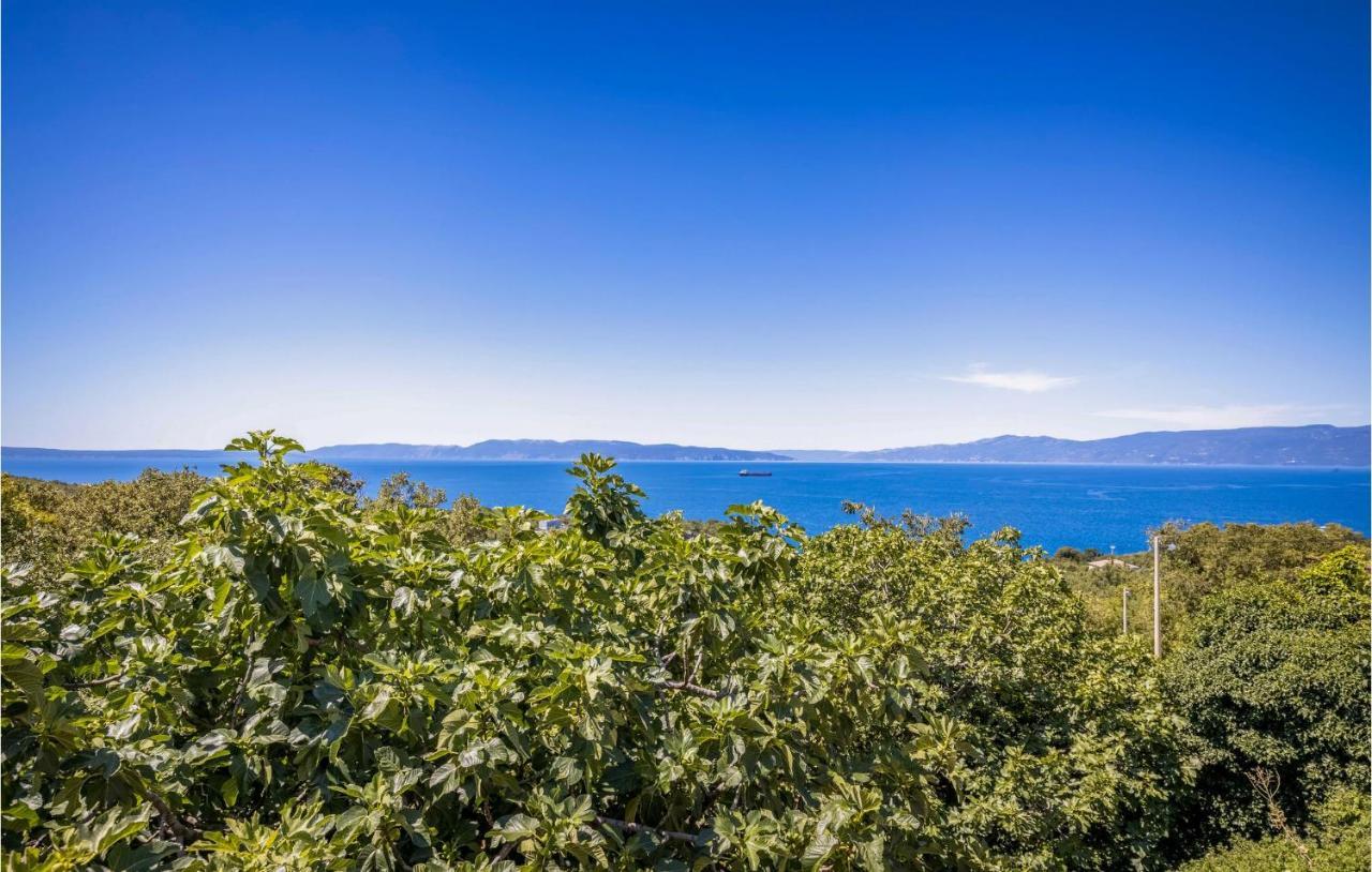 Amazing Apartment In Kostrena With 1 Bedrooms And Wifi Eksteriør billede