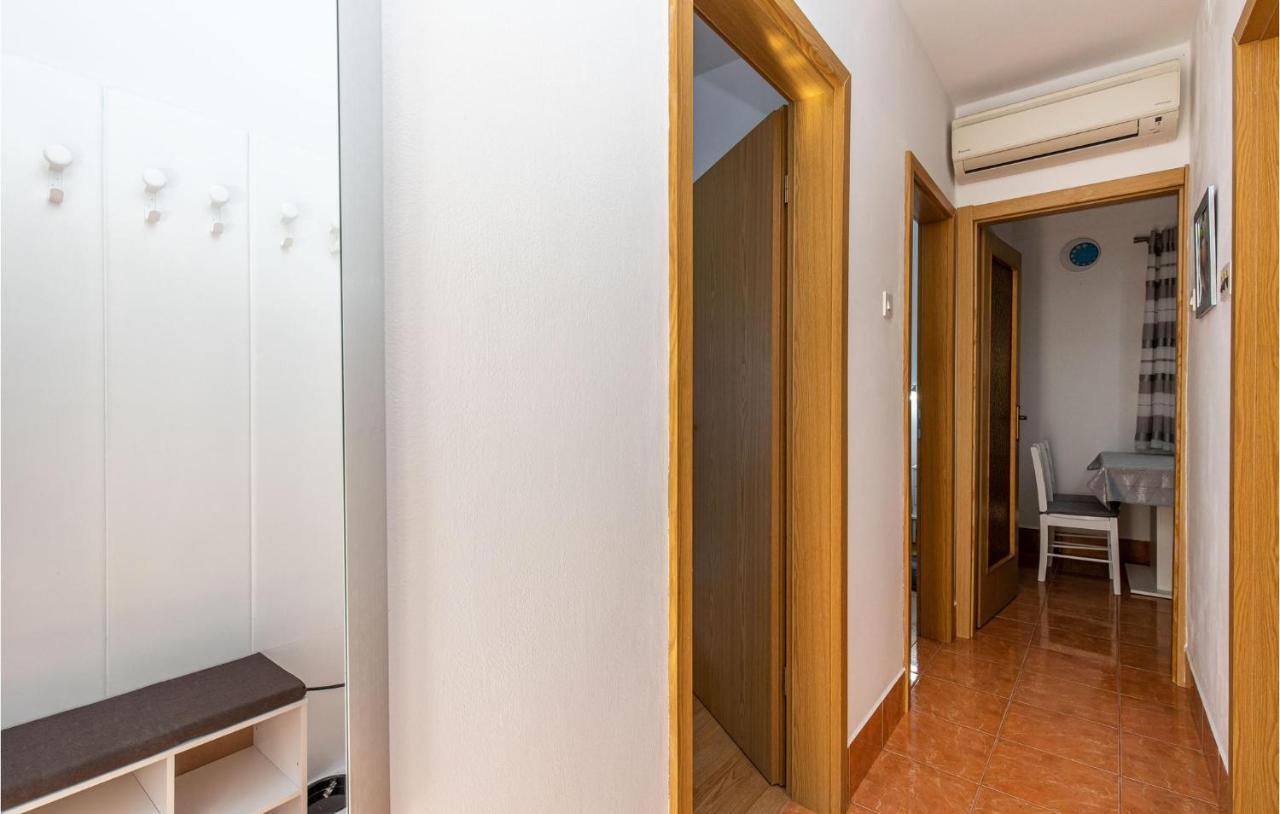 Amazing Apartment In Kostrena With 1 Bedrooms And Wifi Eksteriør billede